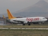 b737-001
