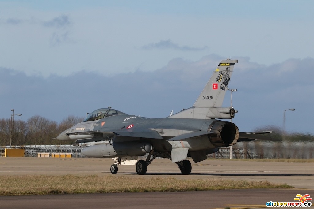 F16-006