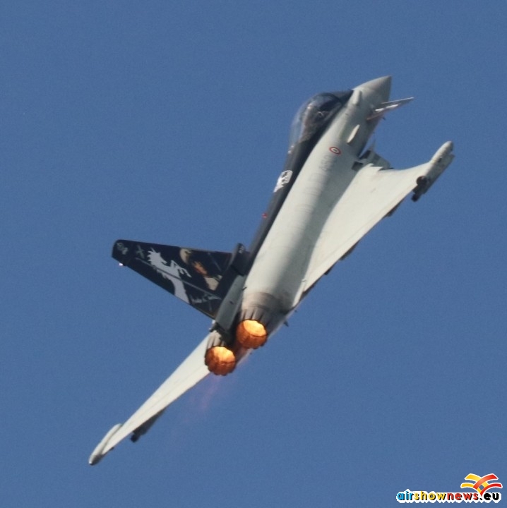 Typhoon-001