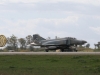 f4-002