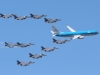 b737