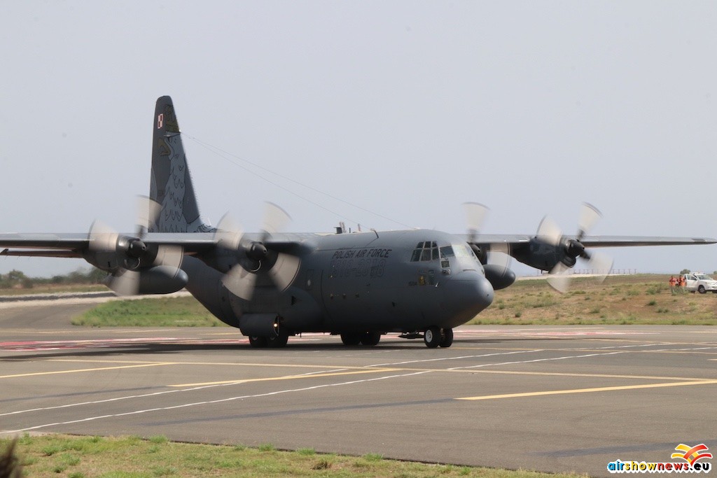 c130-002