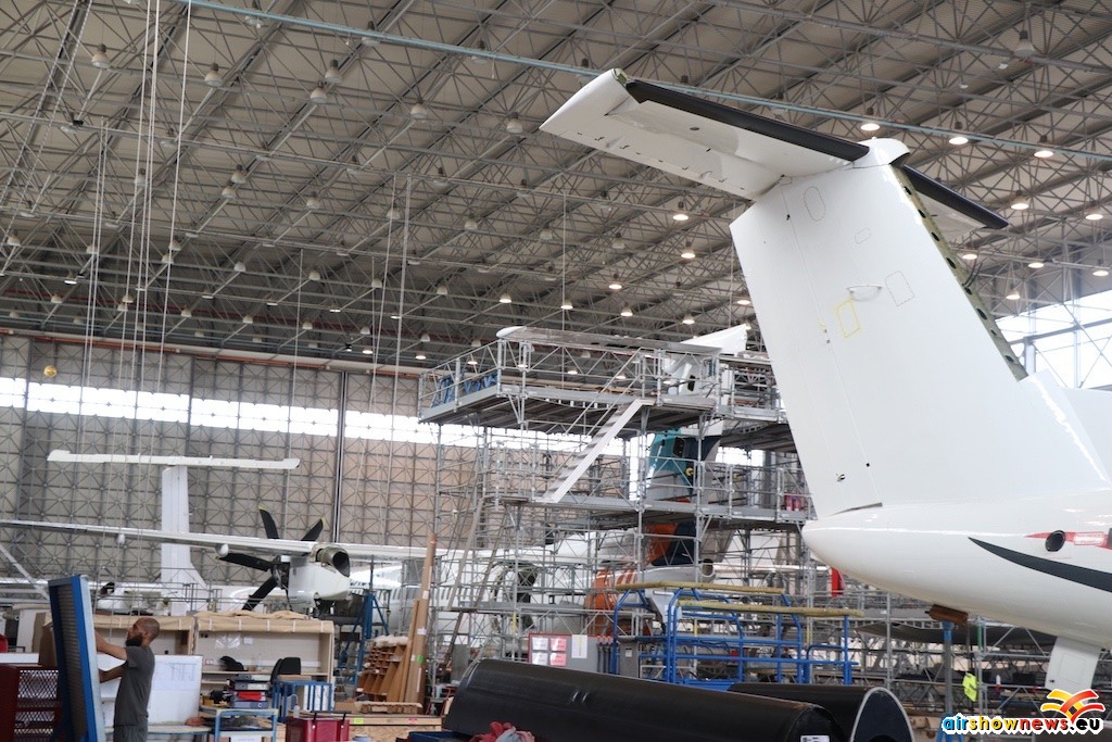 dash8-001