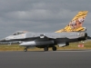 f16-003