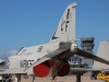 f4-001