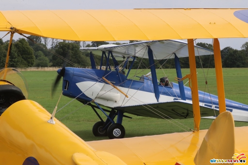 DH82-008