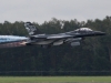 f16-003