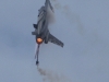 f16-004