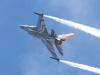 f16-004