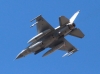 f16-003