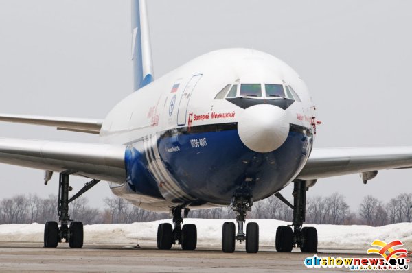 Ilyushin Il-96-400T