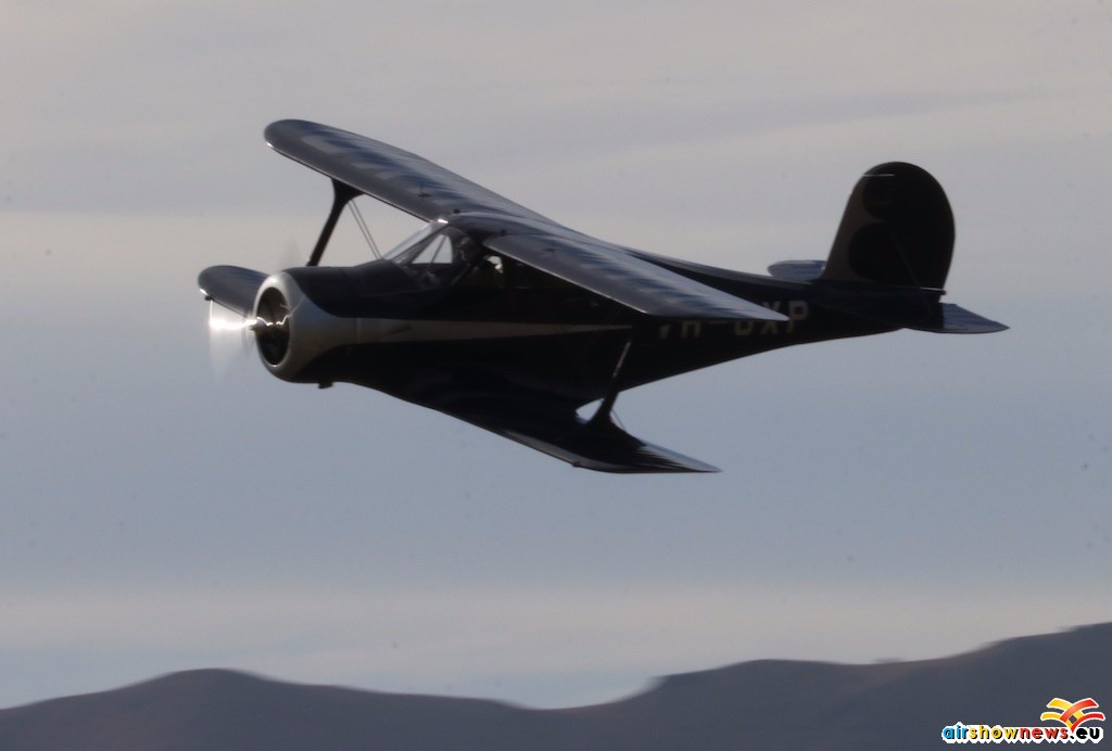 beech17-001