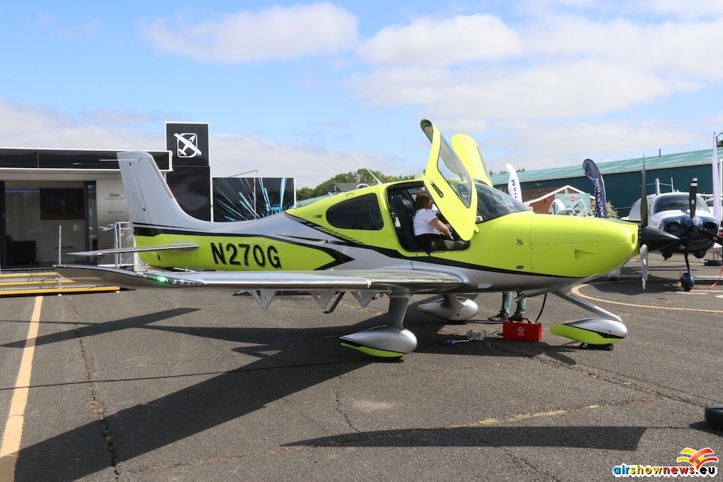 SR22-002